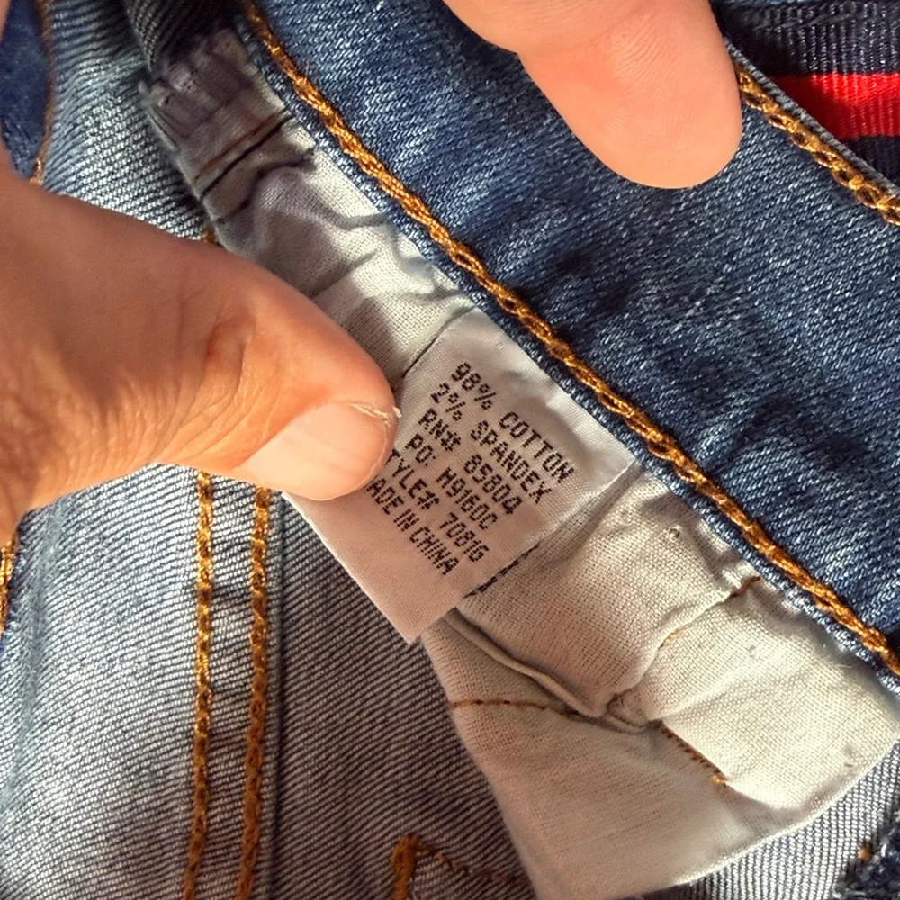 Contraband Jeans | Girls | Stylish Blue Jeans w/ Red Stripe | SIZE 7 - Picture 4 of 6